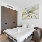 Designer Studio W Burj Khalifa View In Peninsula